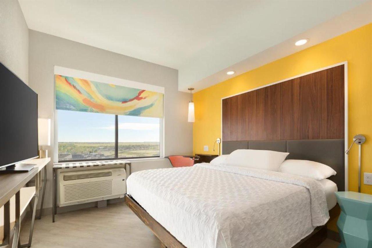 Tru By Hilton Cheyenne Hotel Bagian luar foto