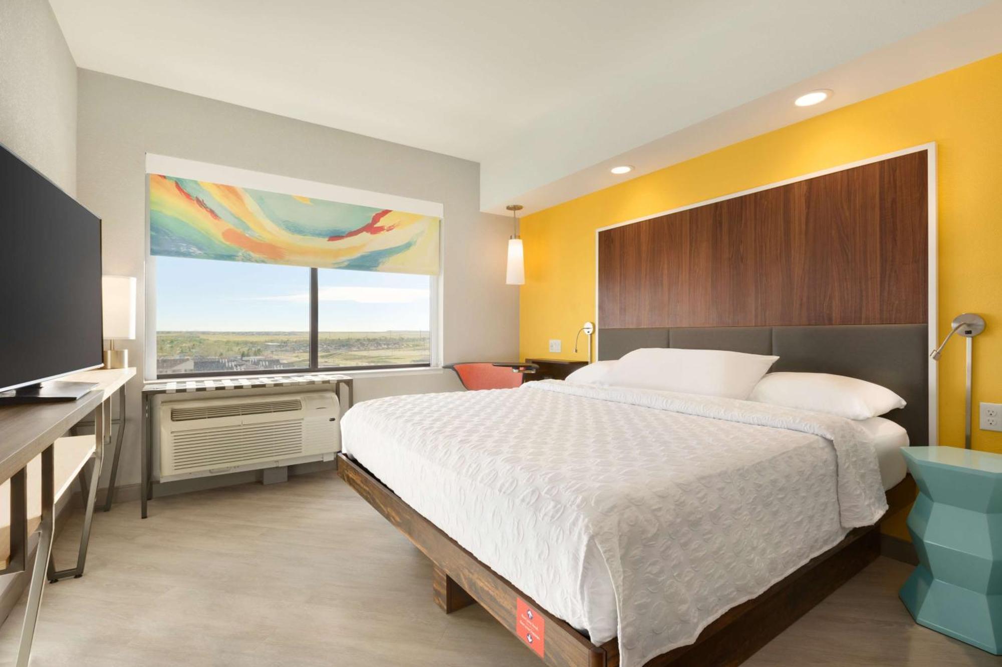 Tru By Hilton Cheyenne Hotel Bagian luar foto